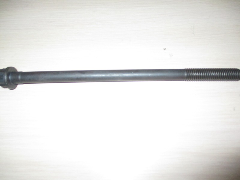 Болт ГБЦ длинный Aero Space