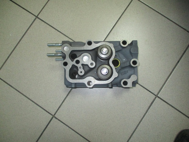 Головка ГБЦ с клапанами  ДВС D6AB Aero Space