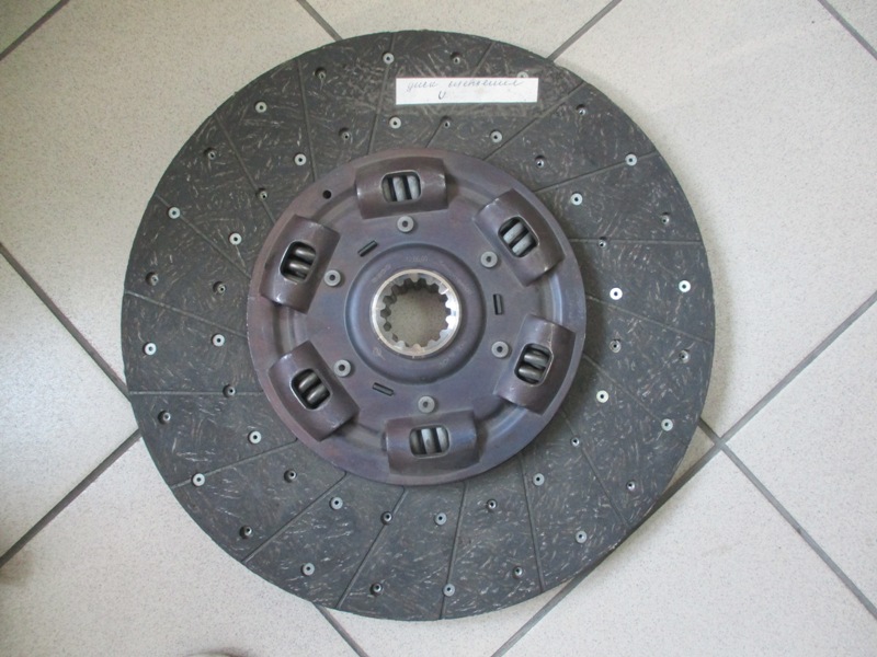 Ведомый диск  сцепления  Hyundai Univers