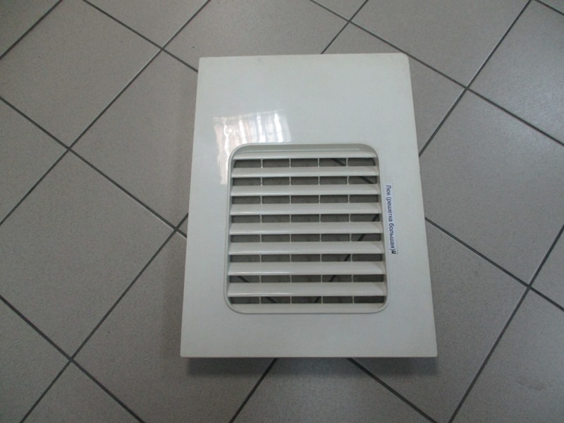 Решетка большая боковая Hyundai Univers