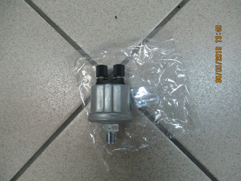 Датчик давления масла  2-контакт  ДВС  D6CB Hyundai Univers