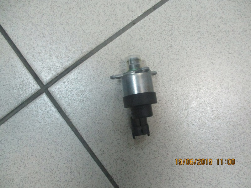 Датчик давления топлива Daewoo BH120