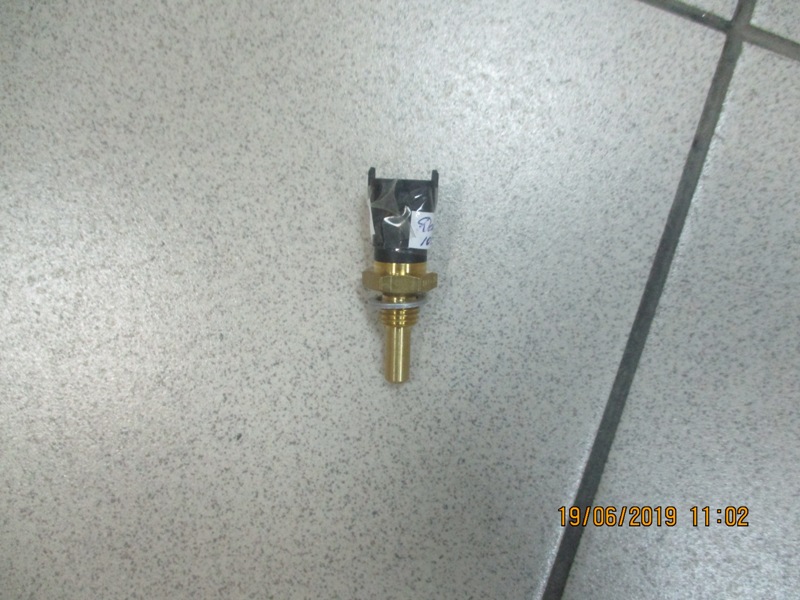 Датчик топлива (верхняя крышка) Daewoo BH120