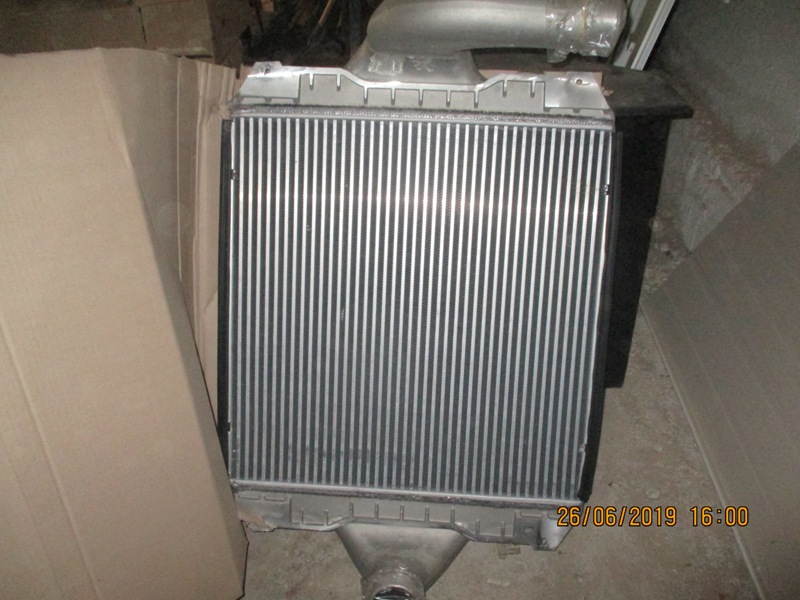 Интеркулер Hyundai Univers