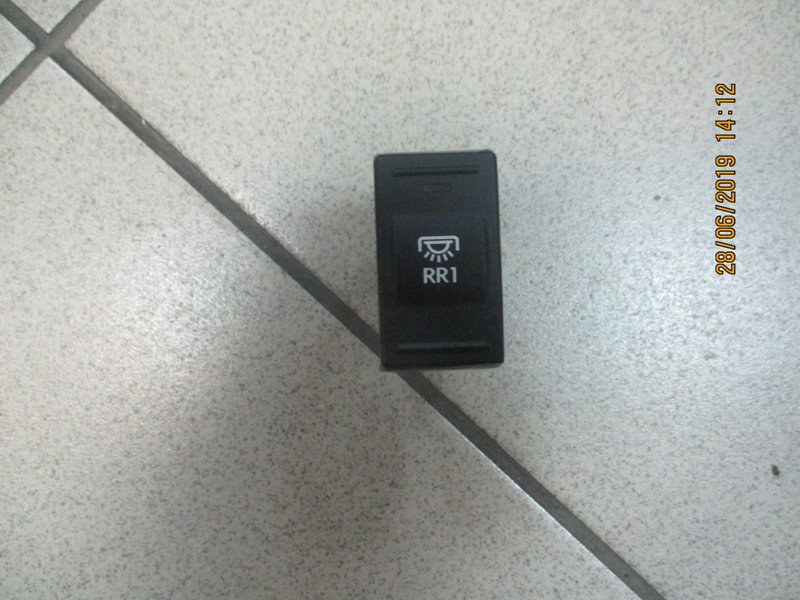 Клавиша включения света фары Space